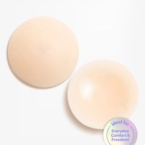 Bare It All Nipple Covers M - Reusable Round Silicone Covers Medium Cups A&B